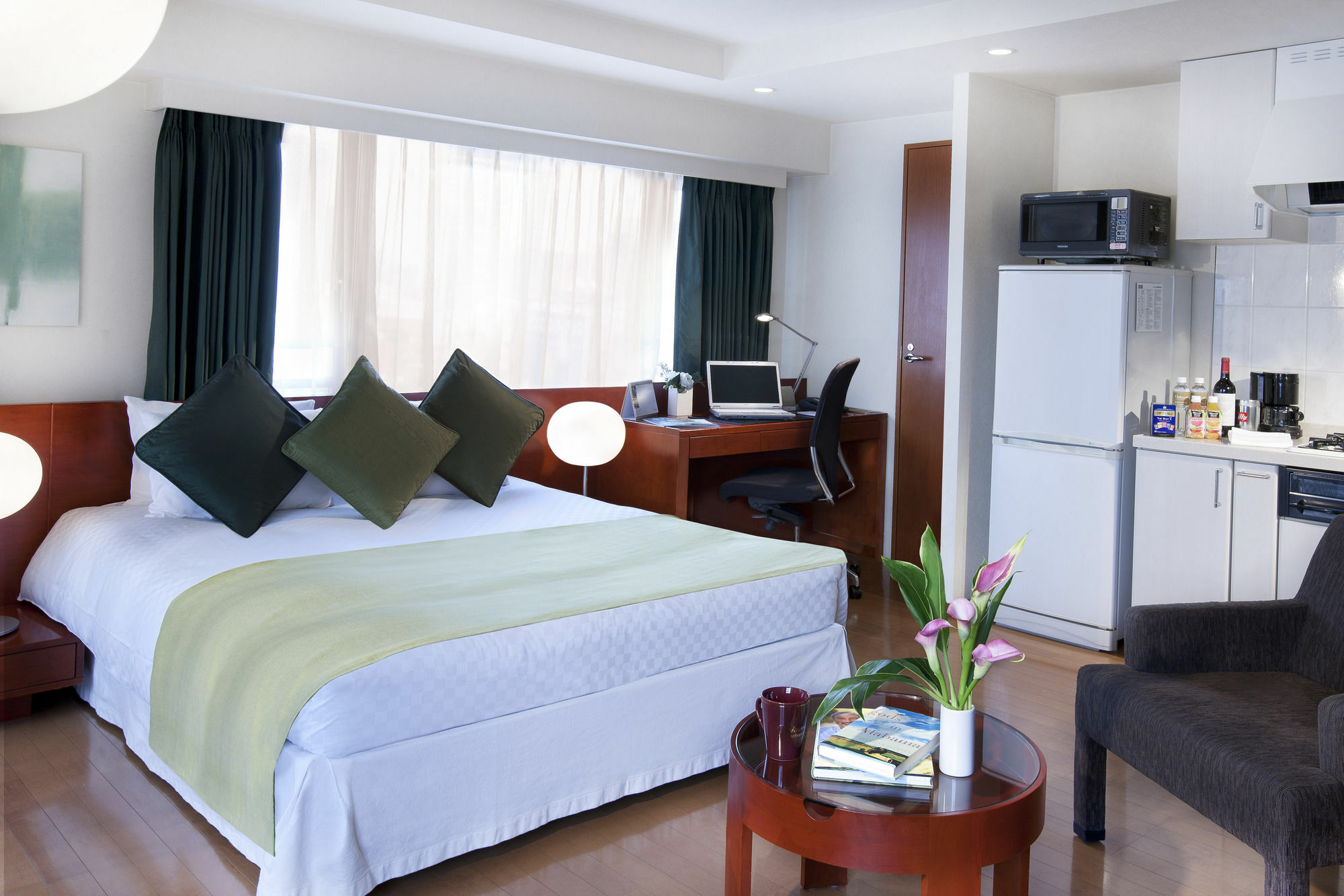 Oakwood Apartments Roppongi Central Токио Экстерьер фото